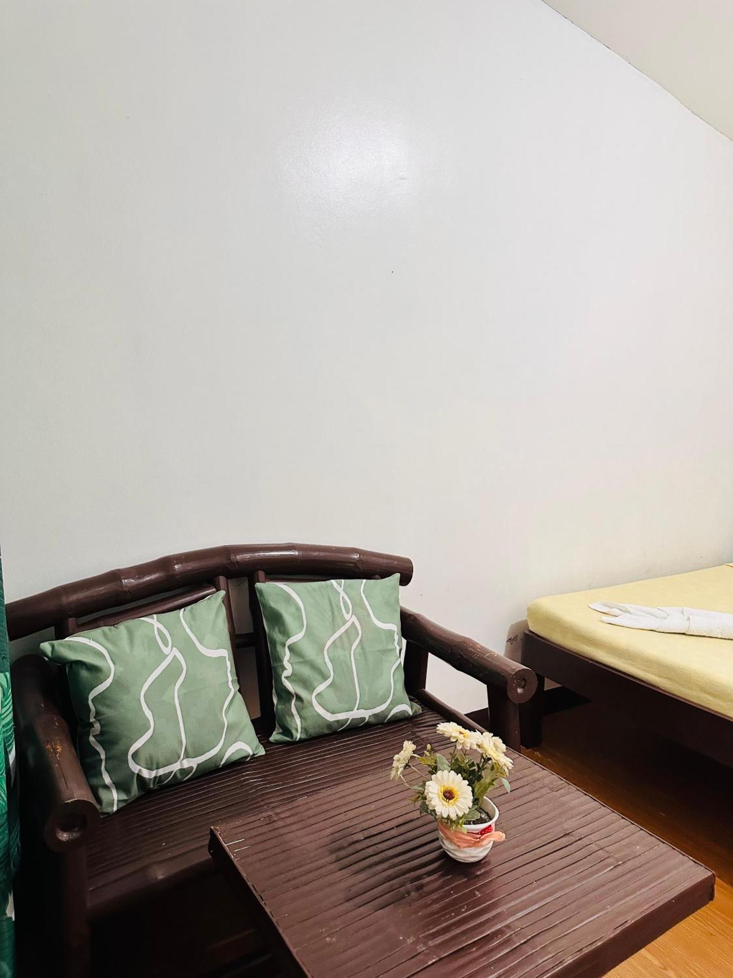Amancio'S Balai - Near The Airport, City Center! Puerto Princesa Exterior photo